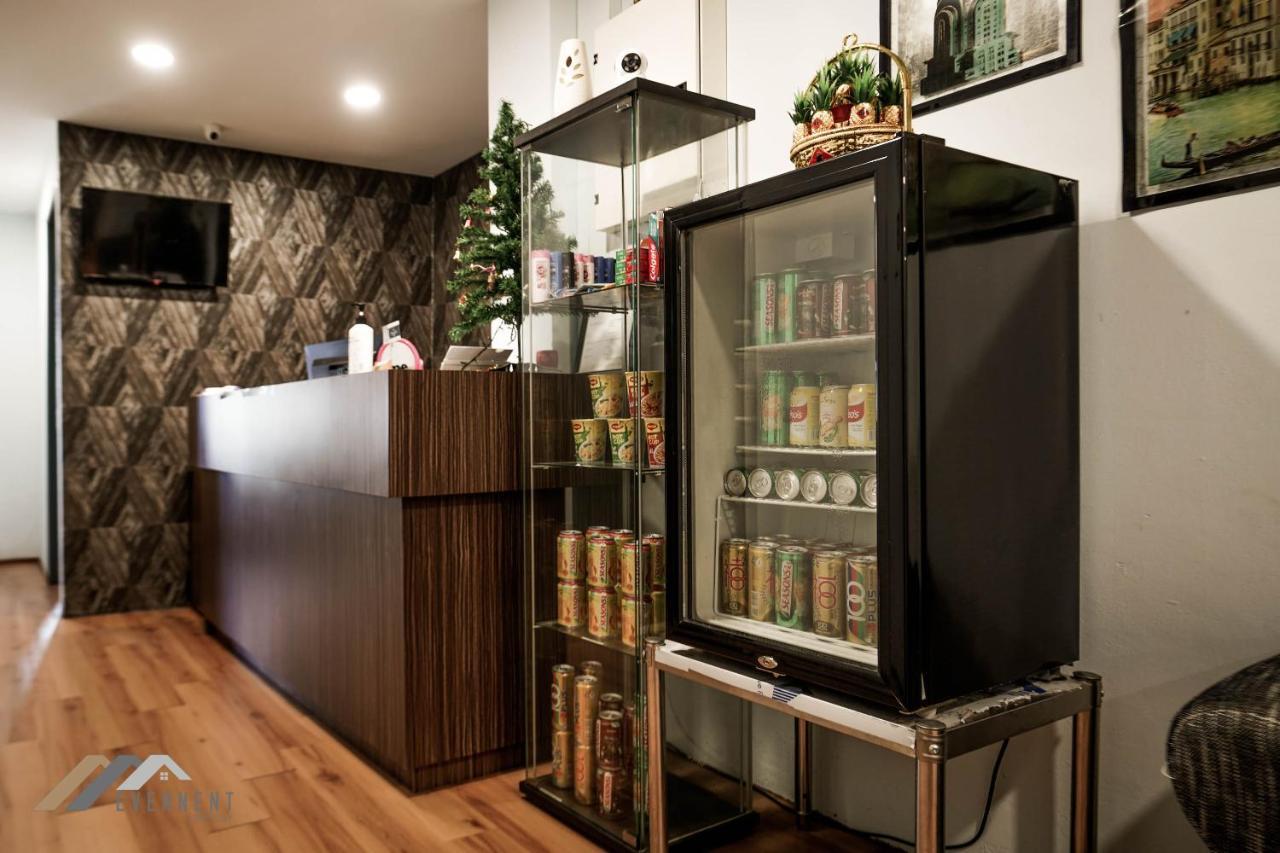 Welcome Inn By Evernent @ Pelita Commercial, Miri Exteriör bild